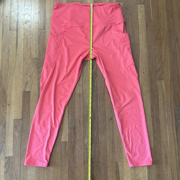 *last chance!!* SO | women’s bright pink workout leggings - Picture 8 of 16